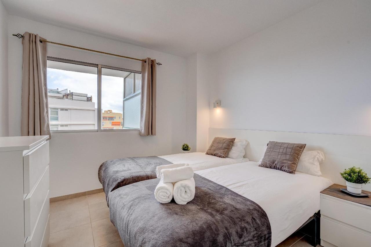 Frontline Ocean View Apartment Los Cristianos لوس كريستيانوس المظهر الخارجي الصورة