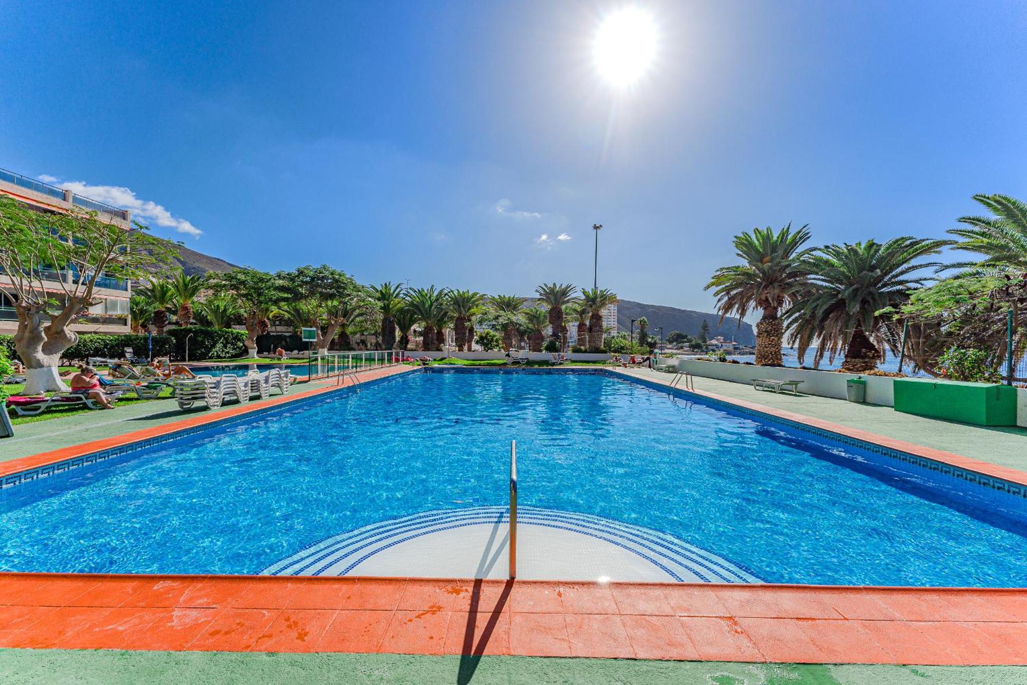 Frontline Ocean View Apartment Los Cristianos لوس كريستيانوس المظهر الخارجي الصورة