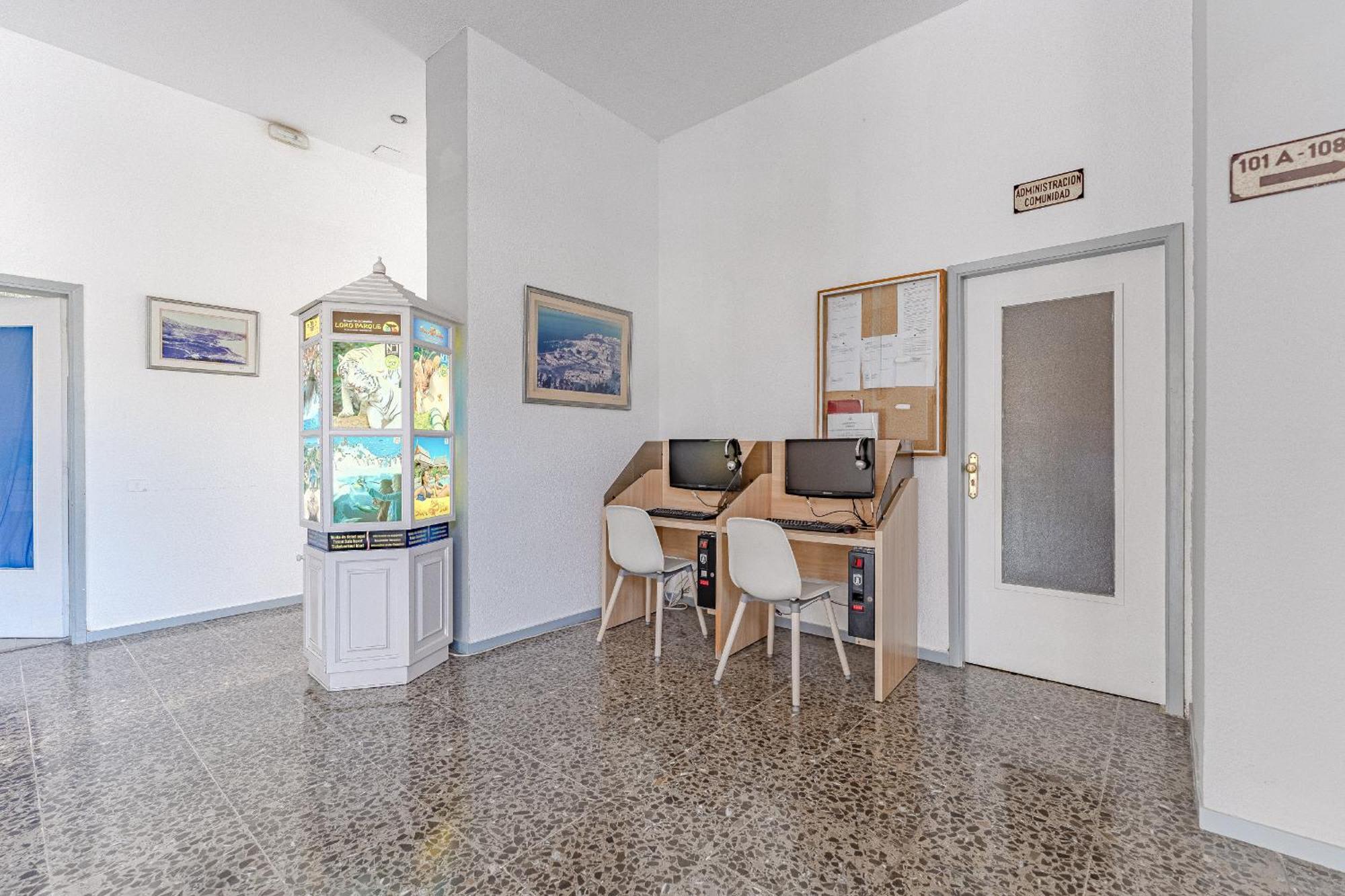 Frontline Ocean View Apartment Los Cristianos لوس كريستيانوس المظهر الخارجي الصورة