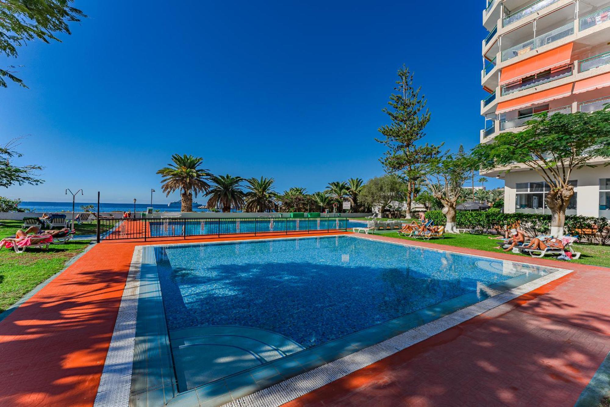 Frontline Ocean View Apartment Los Cristianos لوس كريستيانوس المظهر الخارجي الصورة